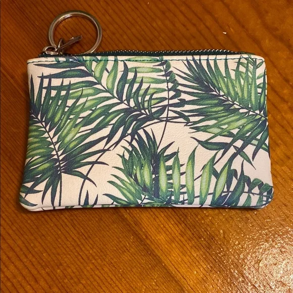 Tropical Leaf Print Wristlet and Coin Purse. - Picture 8 of 10